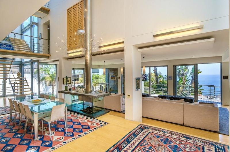 5 Bedroom Property for Sale in Bantry Bay Western Cape